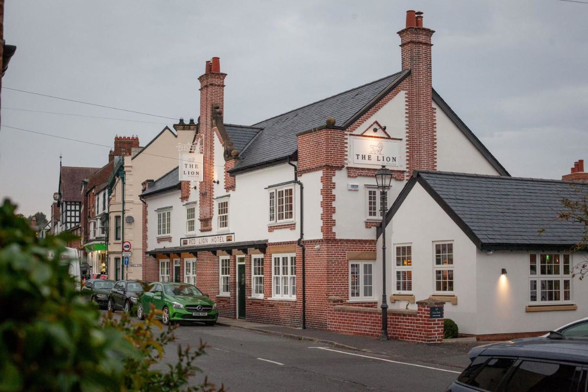 Hotel · The Lion at Malpas, Wrexham