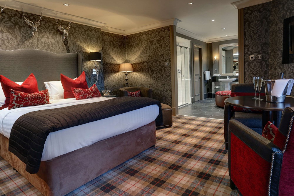 Hotel · Eglinton Arms Hotel, BW Premier Collection, Newton Mearns