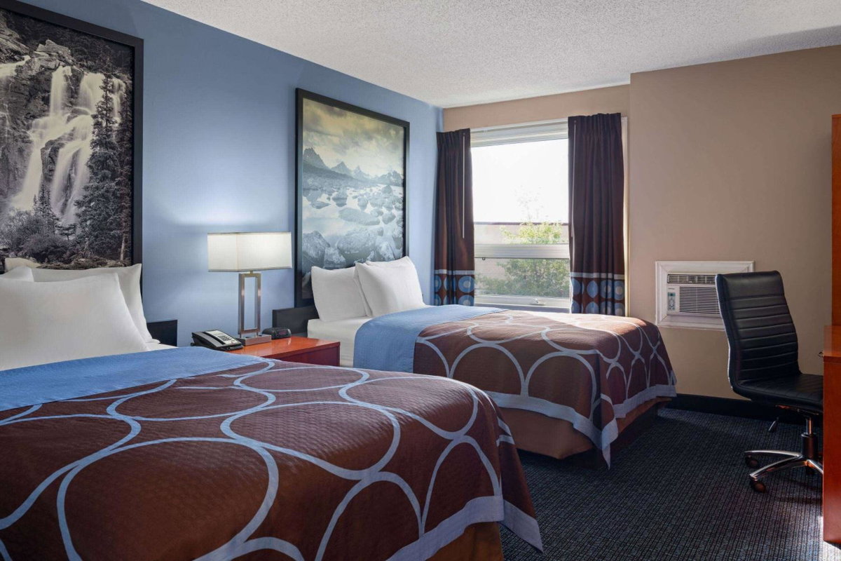 Super 8 by Wyndham Sherwood Park/Edmonton Area, Canada