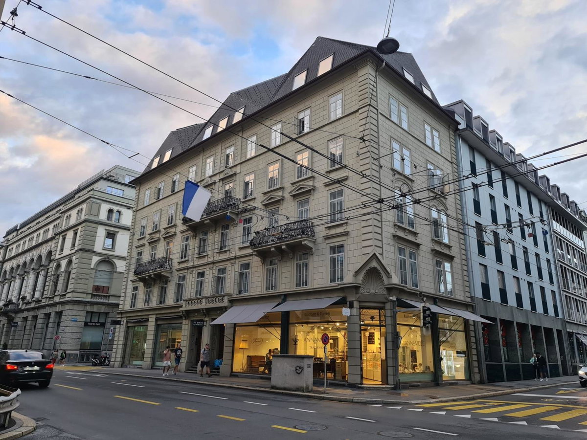 Hotel · Top City Center Apartments location next to Lion Monument, Luzern