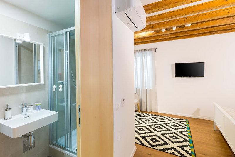 Cozy Montalbano Studios by Irundo, Rovinj, Croatie