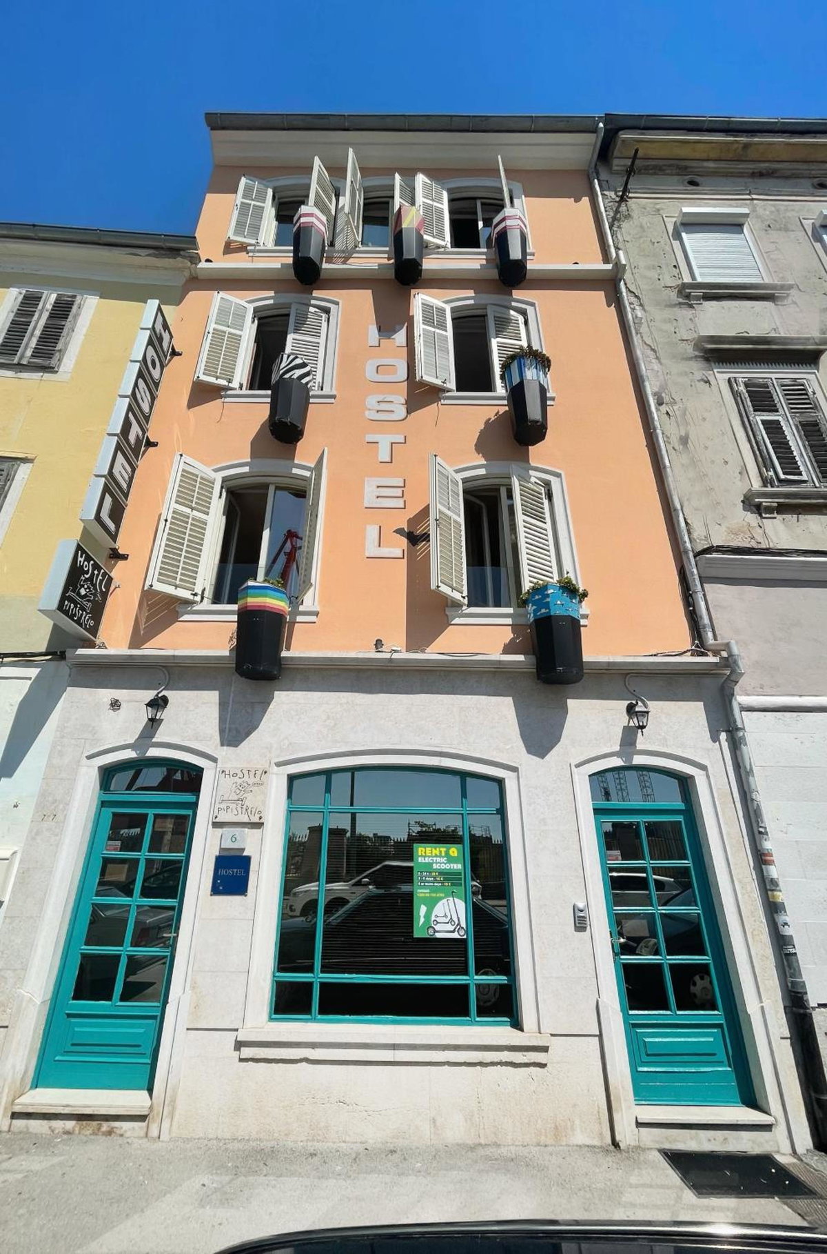 Отель · Hostel Pipištrelo, Pula