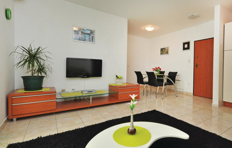 Apartments Beverly, Solin, Croatia