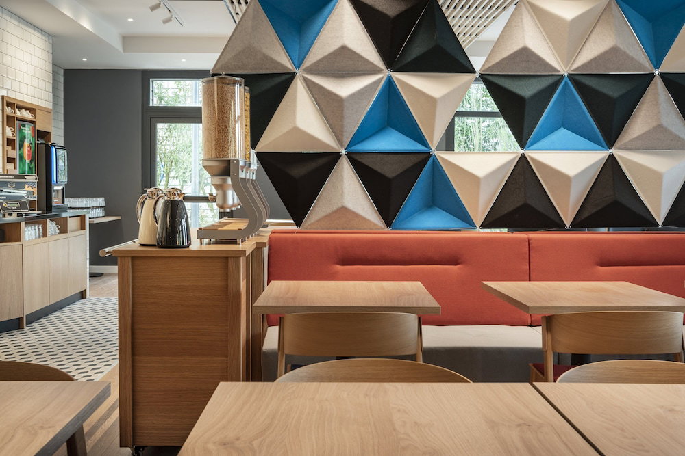 Hotel · Holiday Inn Express Marne La Vallee Val D Europe by IHG, Lagny-sur-Marne
