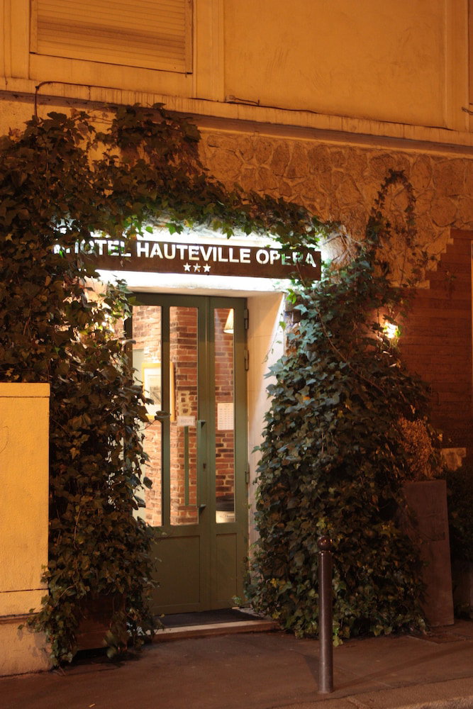 Hôtel · Hotel Hauteville Opera, Paris