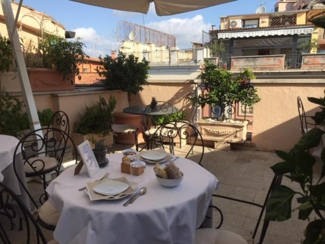 Hotel Concordia, Italy