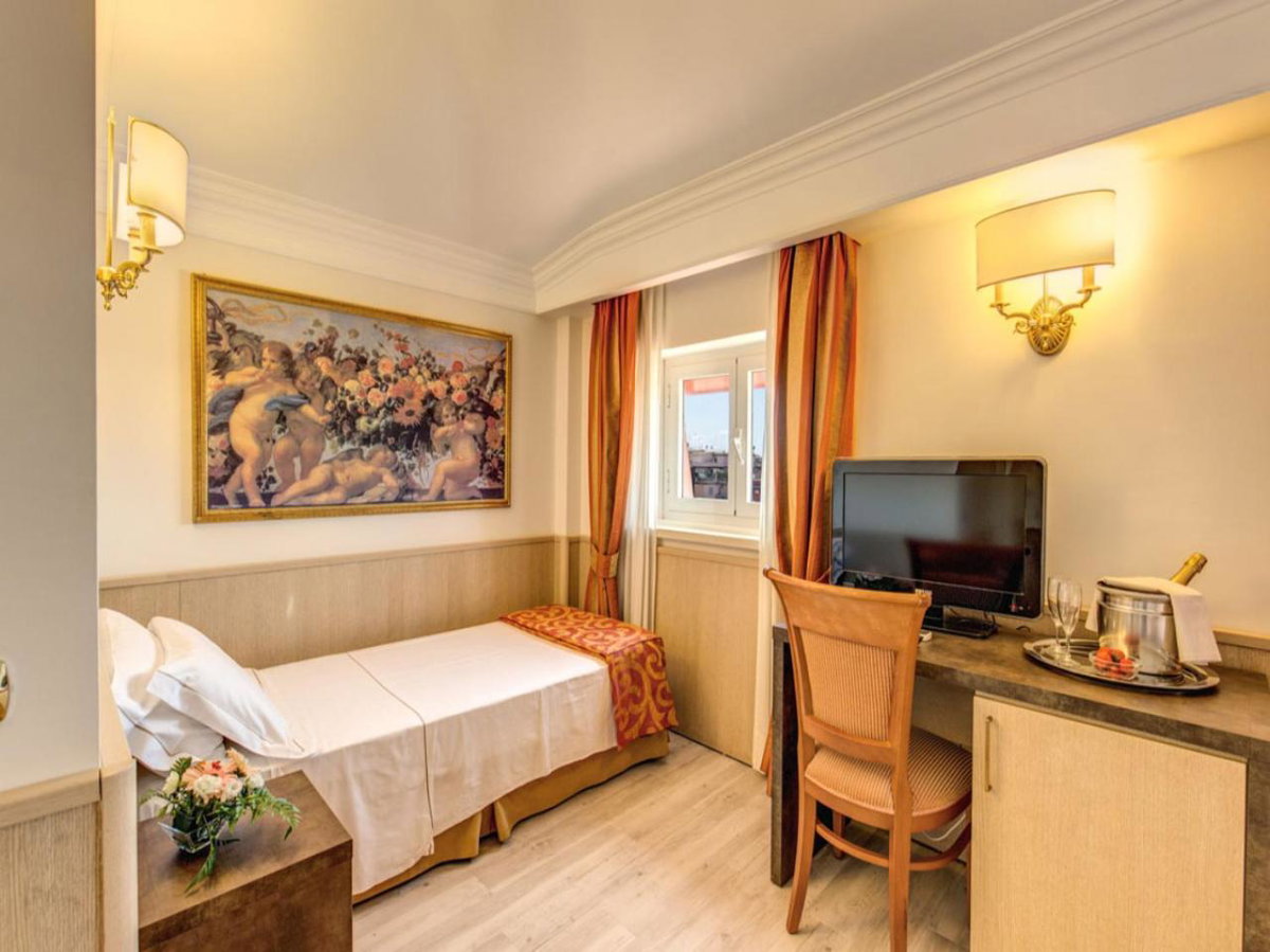 Hotel · Pinewood Hotel Rome, Rome