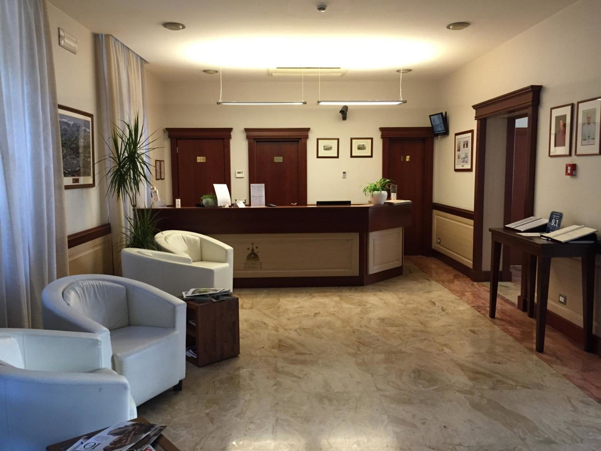 Отель · Domus Australia, Rome