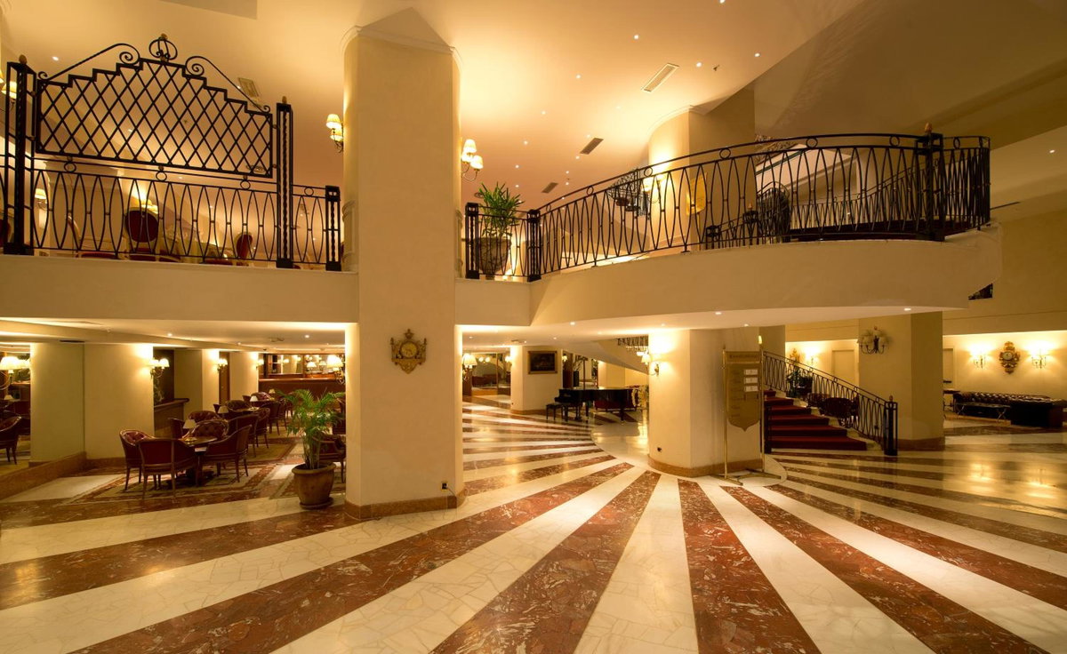 Hotel · Grand Hotel Barone Di Sassj, Sesto San Giovanni
