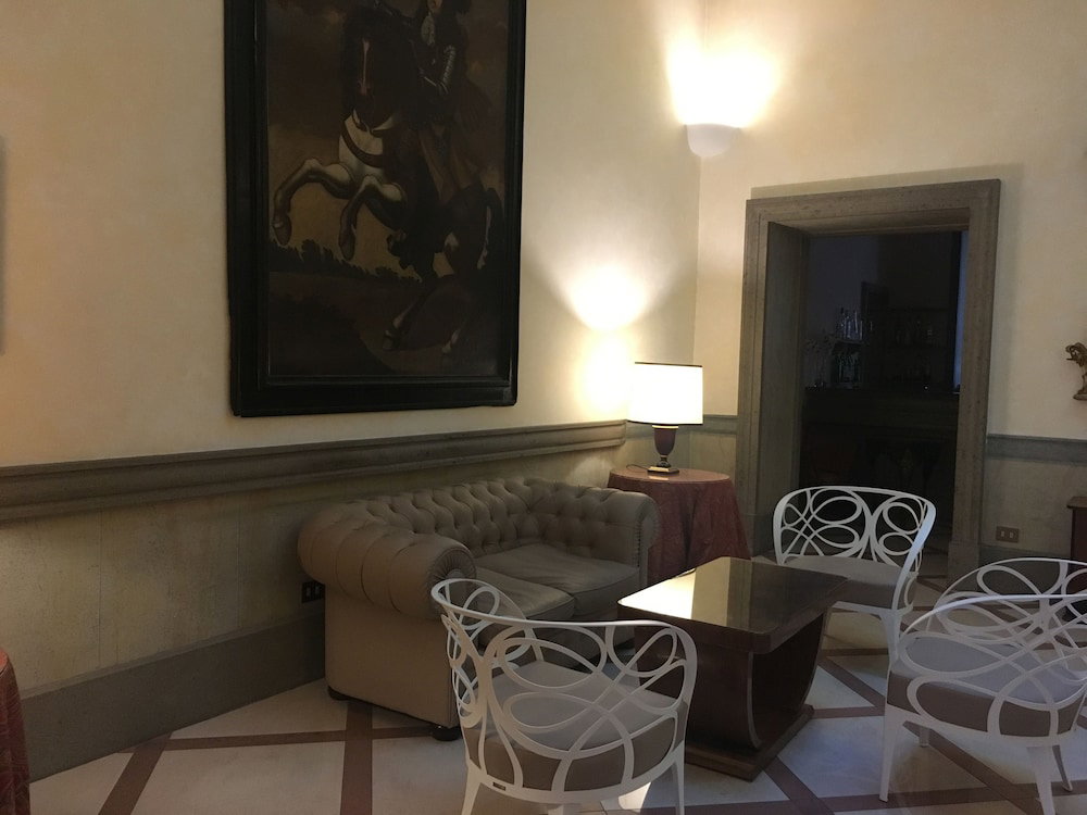 Grand Hotel Olympic, Italy