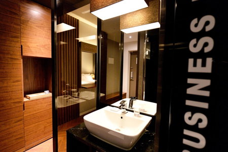 Golden Business Hotel, Chinju, 대한민국