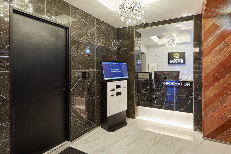 Hotel Dalsalon, Suwon, 대한민국