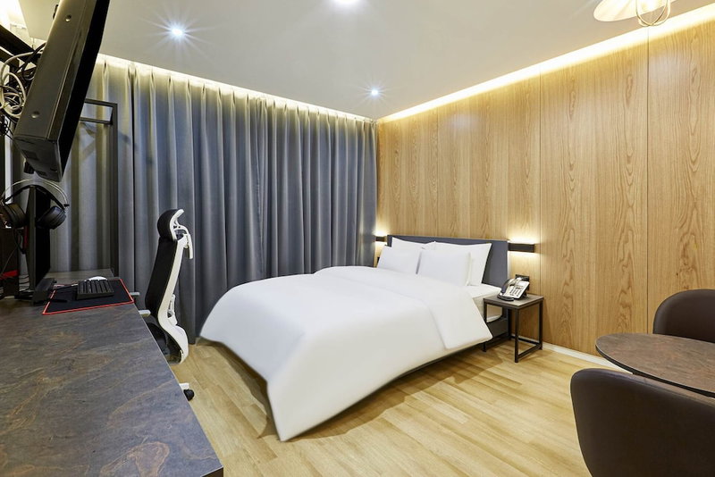 Hotel Dalsalon, Suwon, 대한민국