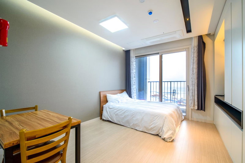 Sokcho Daemyung Pension Samsung Home prestige, Sokcho, 대한민국