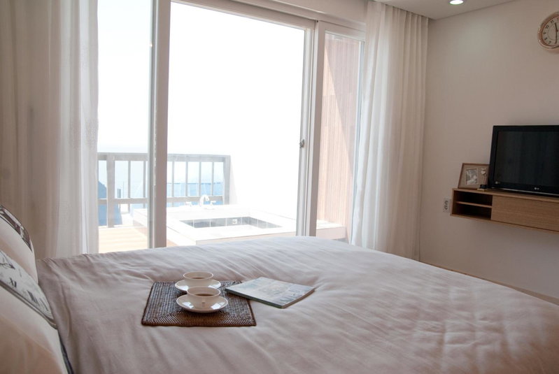 Grid 1398, Yeosu, 대한민국