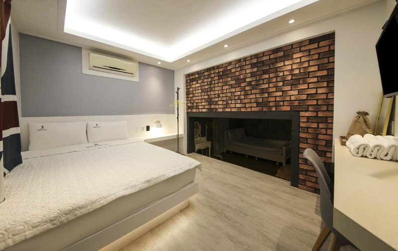 Backpackers In Yeosu, Yeosu, 대한민국