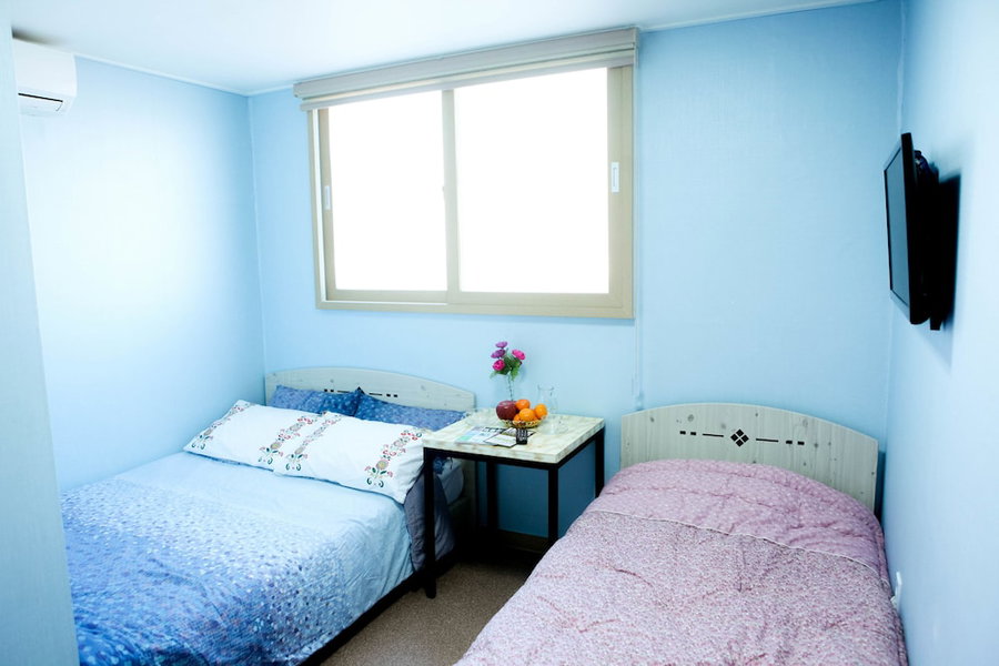 WELL PLUS BNB Guest House, Seoul, 대한민국