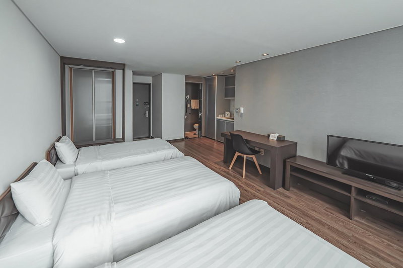 Brown Suites Hotel Sinchon Central, Seoul, 대한민국