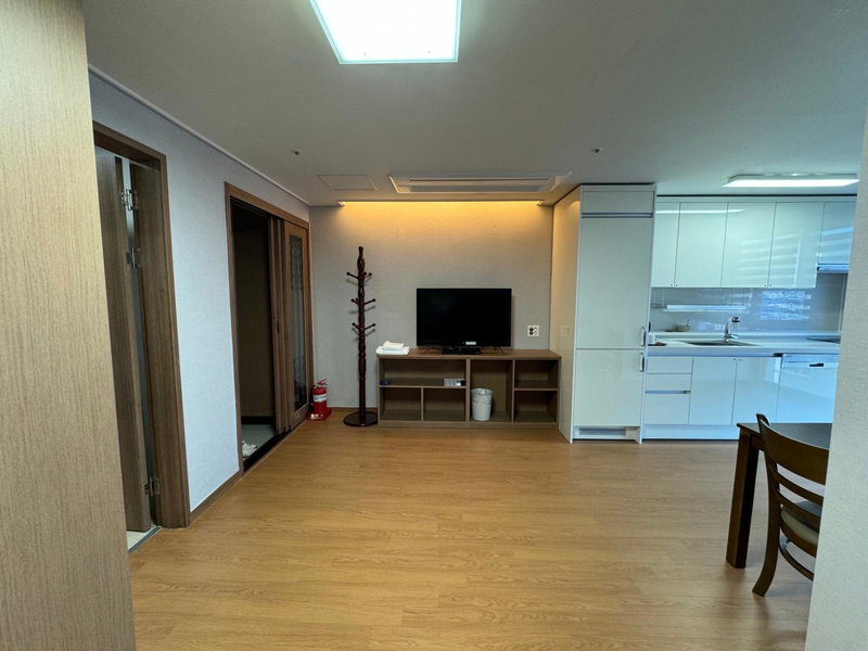 Residence Hotel K Okpo, Sinhyeon, 대한민국