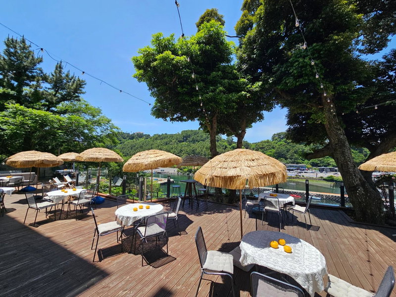 Cheonjiyeon Crystal Hotel, Seogwipo, 대한민국