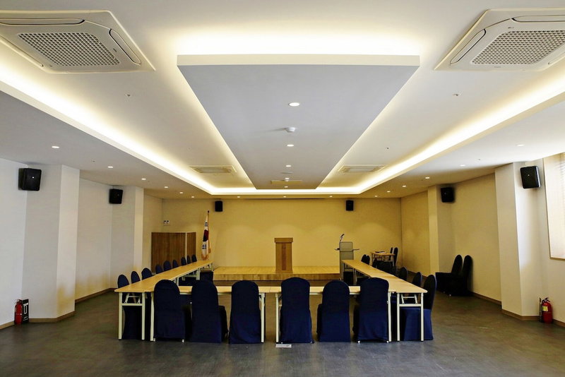 Dukgu Oncheon Condo, Uljin, South Korea