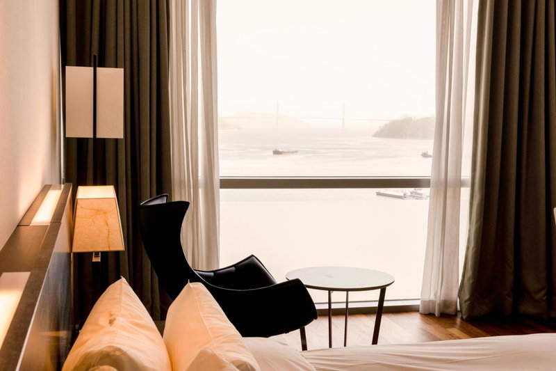 Sky View Hotel, Naeso, 대한민국