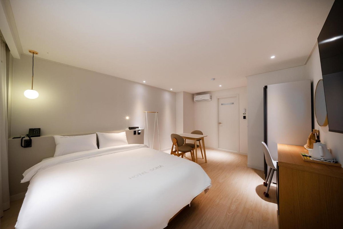 Hôtel · Hotel Soha, Gumi