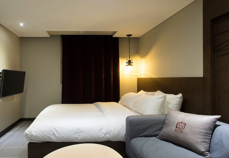 Hotel Millhaus Shinchon, Seoul, 대한민국