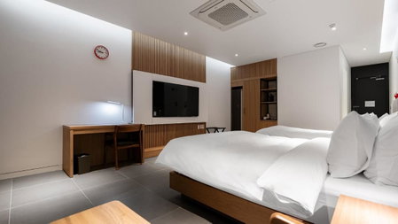 Hotel Schweizer Dorf Cheonan, Cheonan, 대한민국