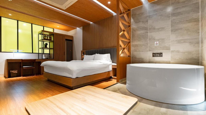 Hotel Schweizer Dorf Cheonan, Cheonan, 대한민국