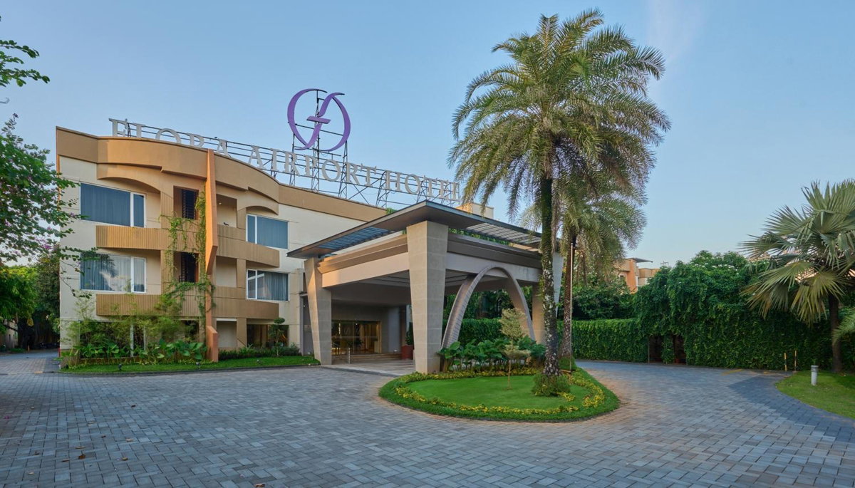 Hotel · Flora Airport Hotel and Convention Centre Kochi, Angamali