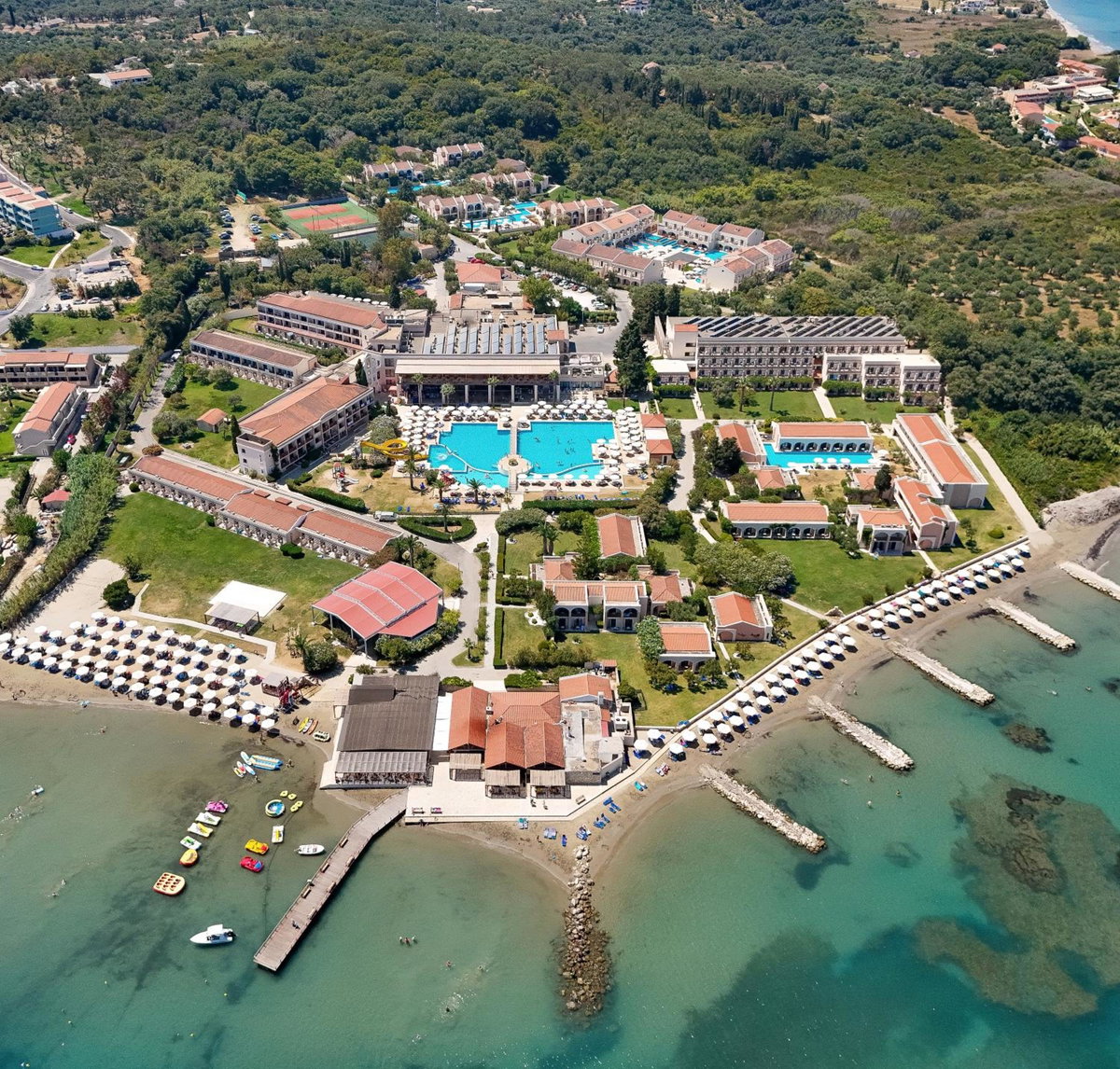 Roda Beach Resort & Spa, Grèce