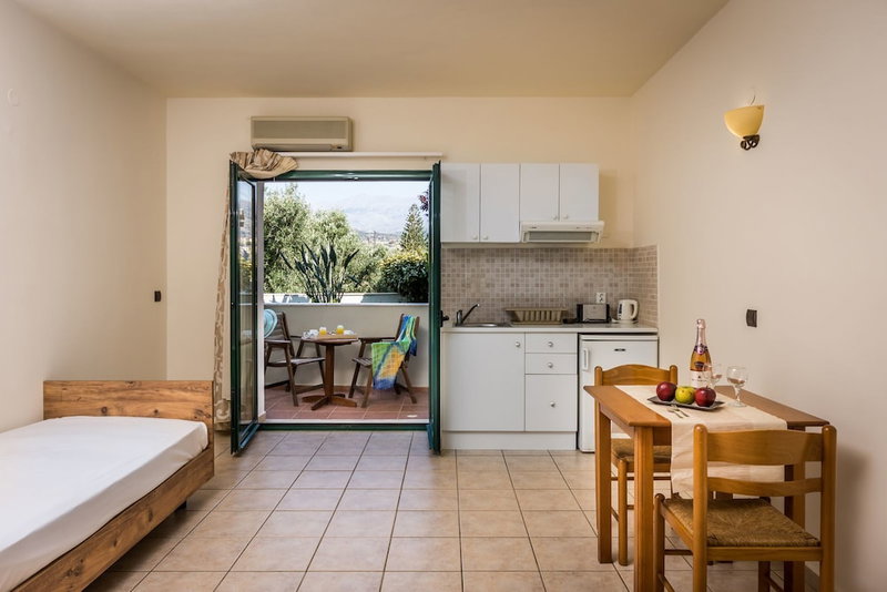 Dias Luxury Studios & Apartments, Hersonissos, Greece