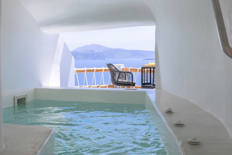 Luxus VIP Suites, Santorini, Greece