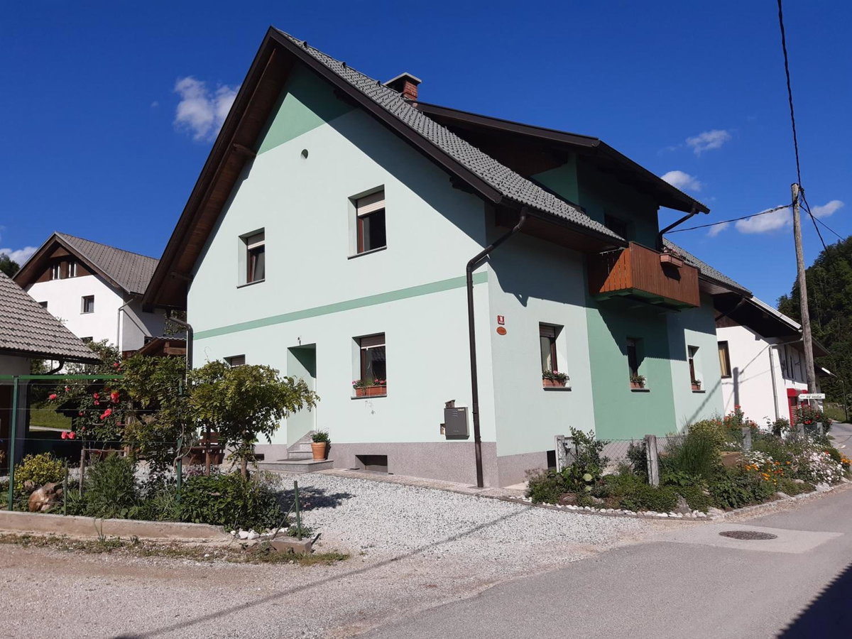 Sobe U Sirrc, Slovenia
