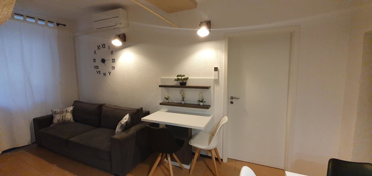 Apartment Central Station between Dragon and Triple Bridges, Slovenia