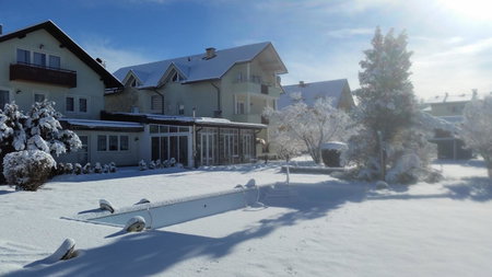 Hotel Villa Flora, Villach, Austria