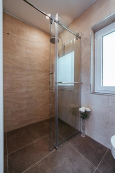 Apartment Oddih with terrace and private SAUNA, Kranj, Slovenia