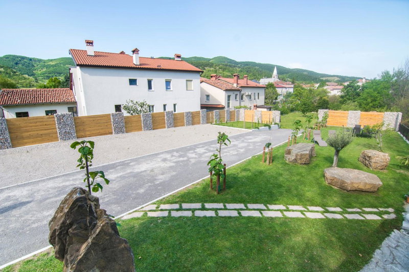 Apartment Vidus Wine Estate, Podnanos, Slovenia