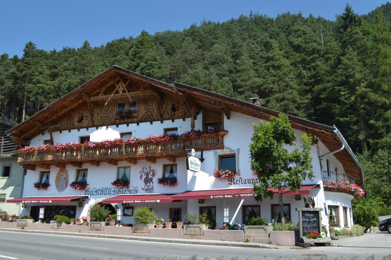 Gasthof Hirschen, Telfs, Austria
