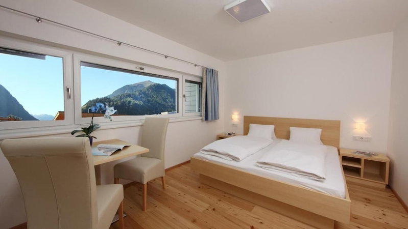 die dorfvilla - ALLES ANDERS, Saalfelden am Steinernen Meer, Austria