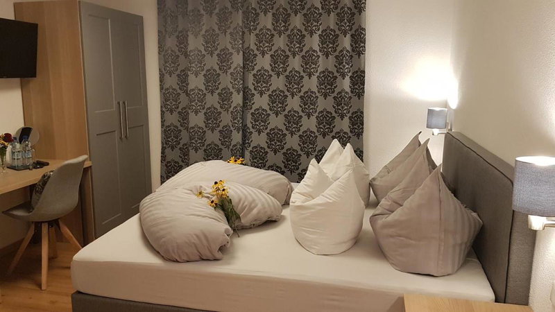 Pension Burgschroffen, Fendels, Austria