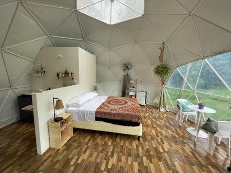 La Comarca River Glamping Dome near Manuel Antonio, Manuel Antonio, Costa Rica