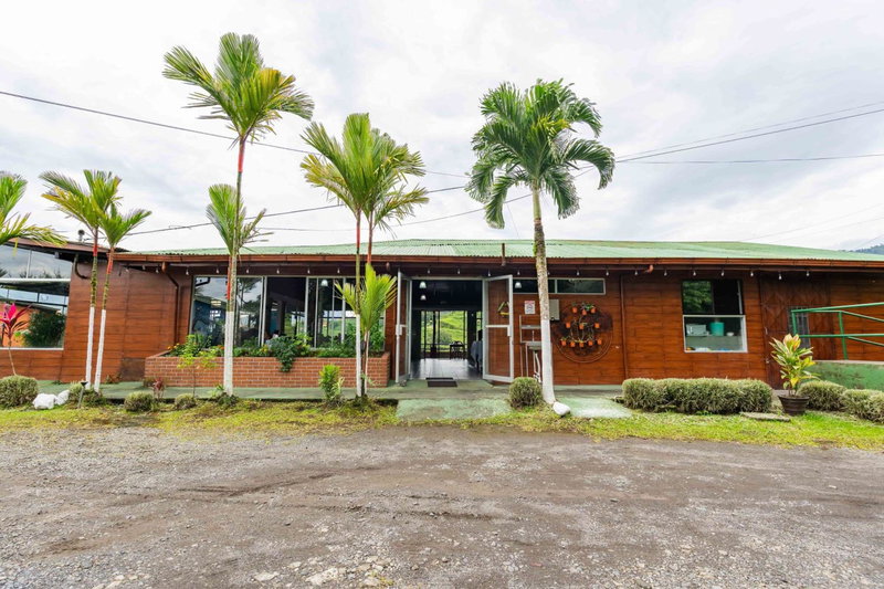 Chateau Arenal Hotel & Restaurante, El Castillo de La Fortuna, Costa Rica