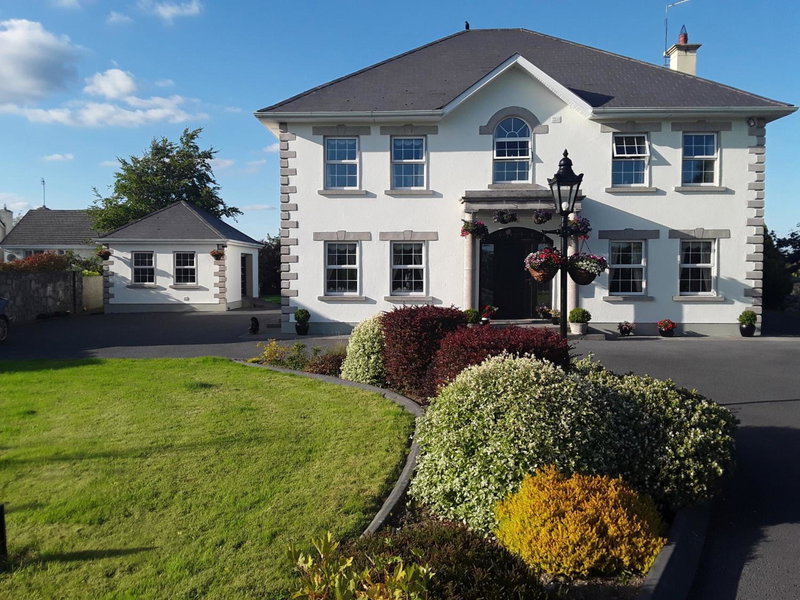Doonard Manor B&B, Galway, Ireland