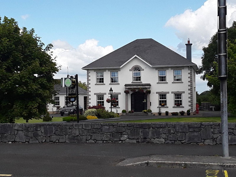 Doonard Manor B&B, Galway, Ireland