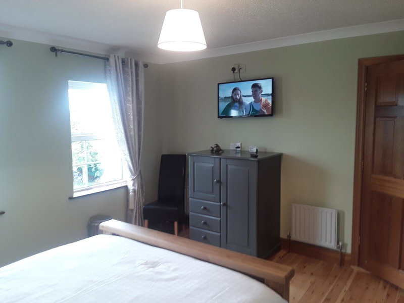 Doonard Manor B&B, Galway, Ireland