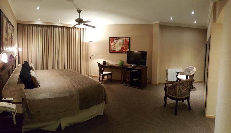 Hotel Viñas del Sol, Santa Lucia, Argentina