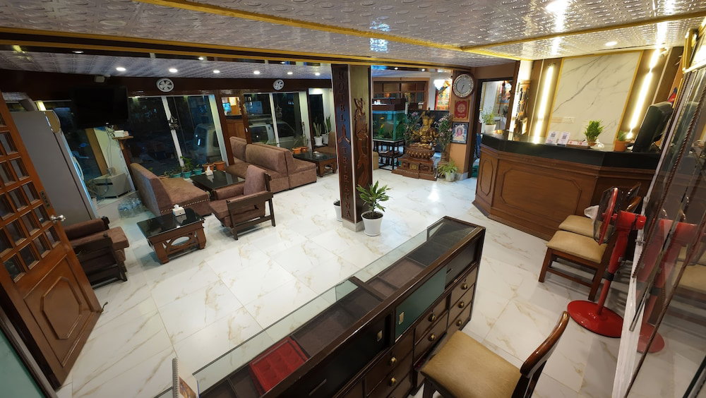 Hotel Triratna, Непал