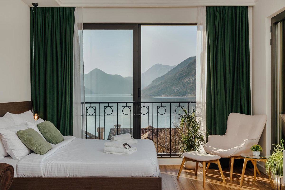 Hotel · Porta del Mare, Cetinje